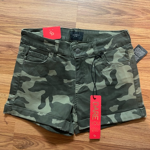Celebrity Pink Pants - Celebrity Pink Stretch Camo Shorts